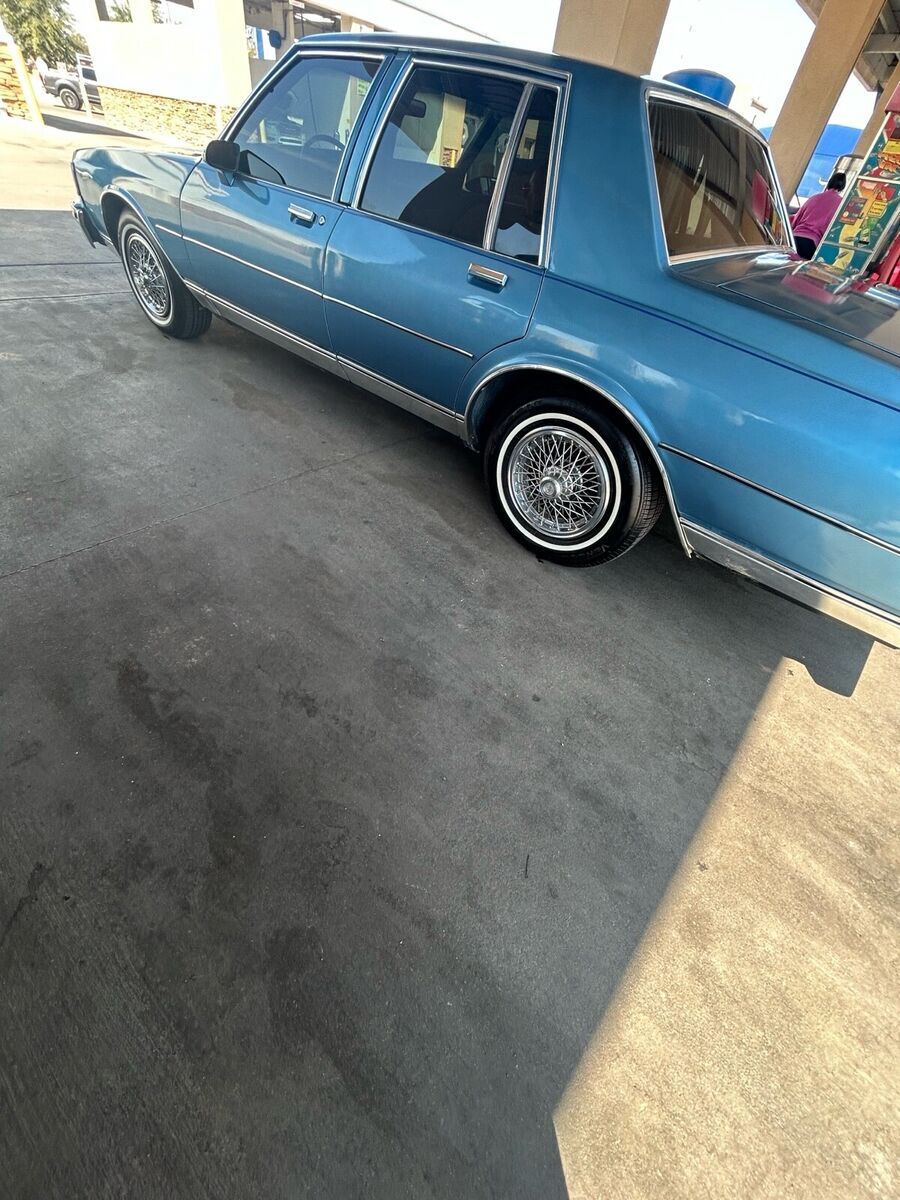 1989 chevrolet caprice sedan blue classic