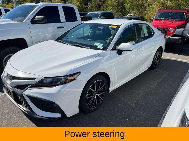 2024 toyota camry se