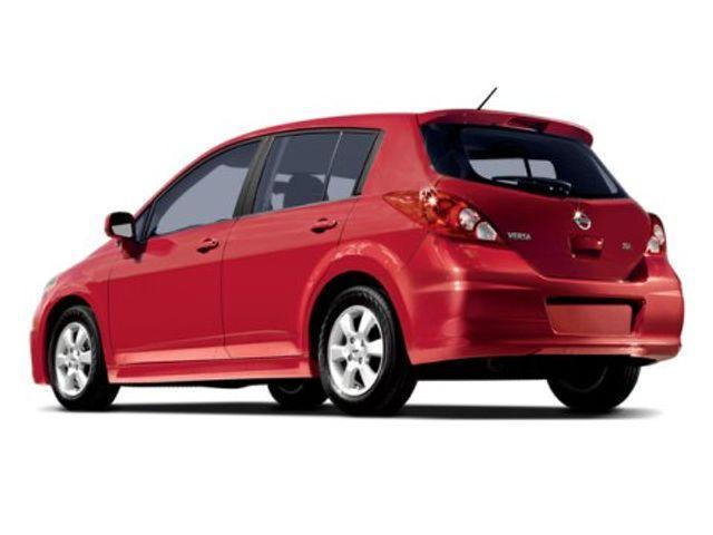 2009 nissan versa 1.8 s