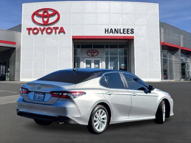 2023 toyota camry le