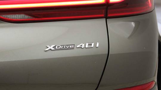 2022 BMW X6