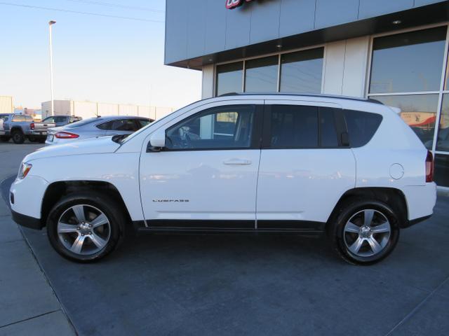 2017 jeep compass latitude