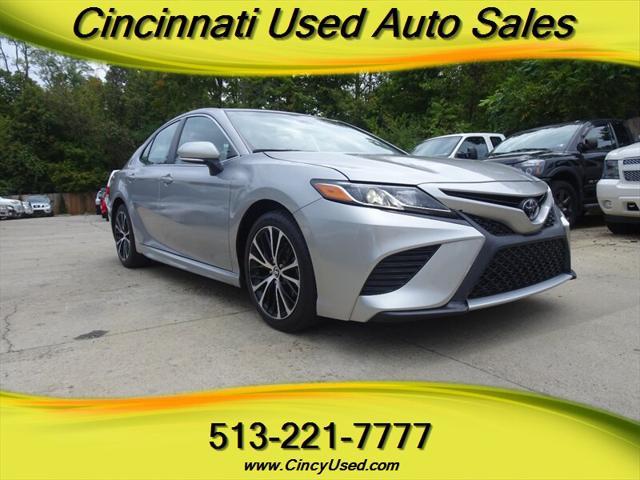 2019 toyota camry se