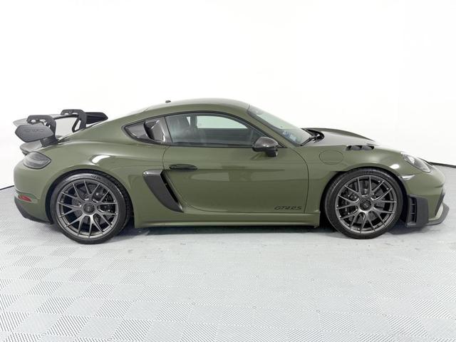 2023 porsche 718 cayman gt4 rs