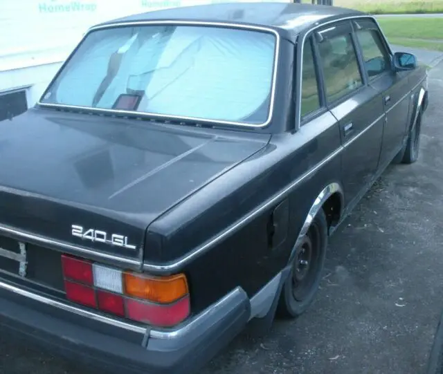 1989 volvo 240gl 4-door black