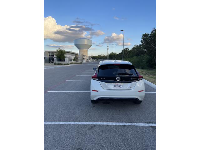 2019 nissan leaf sv plus