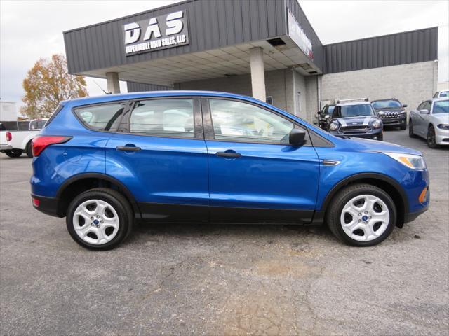 2019 ford escape s