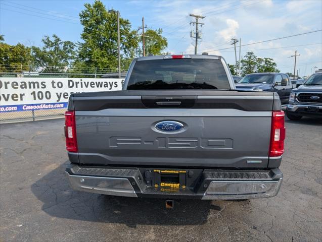 2021 ford f-150 xlt
