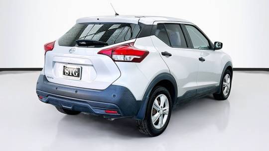 2020 Nissan Kicks
