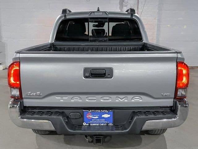2022 toyota tacoma 4wd sr5 in flushing, new york