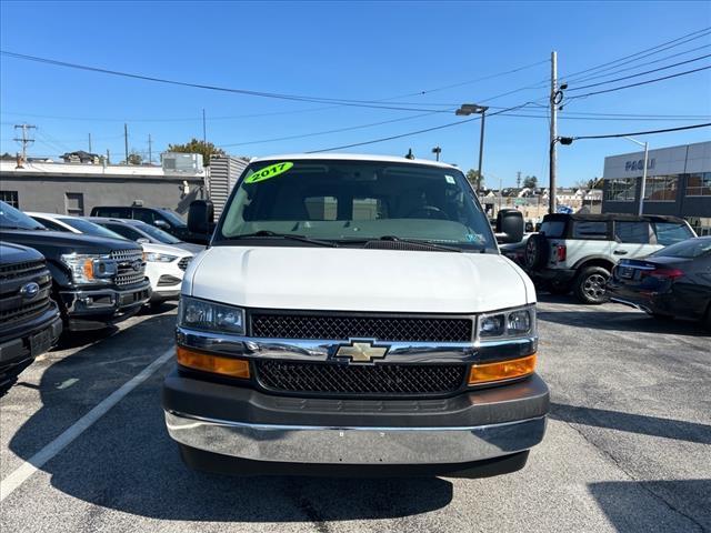 2017 chevrolet express 2500 lt