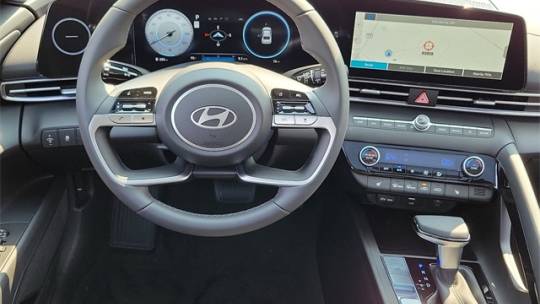 2024 Hyundai Elantra