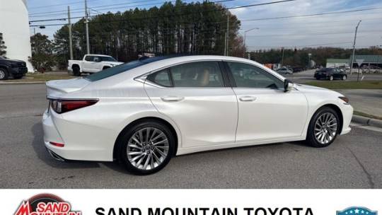 2023 Lexus ES
