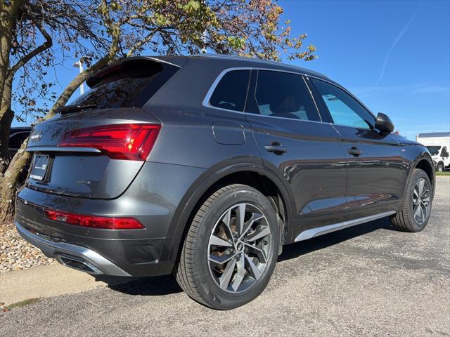 2022 audi q5 45 s line premium plus