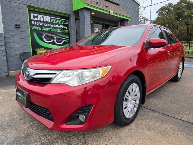 2014 toyota camry se