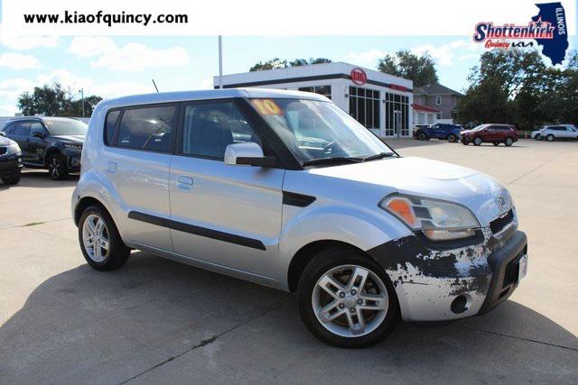 2010 kia soul +
