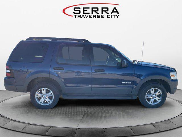 2006 ford explorer xlt