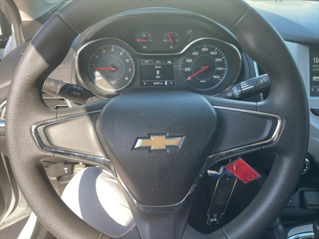 2017 chevrolet cruze ls