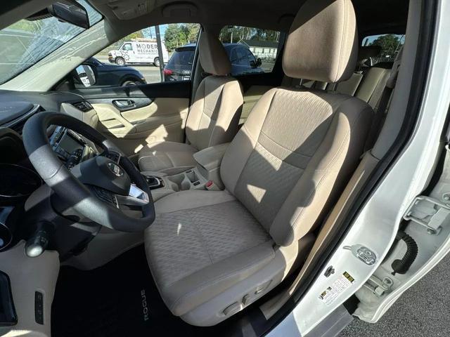 2019 nissan rogue sv