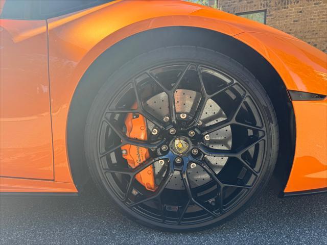 2023 lamborghini huracan evo coupe rwd