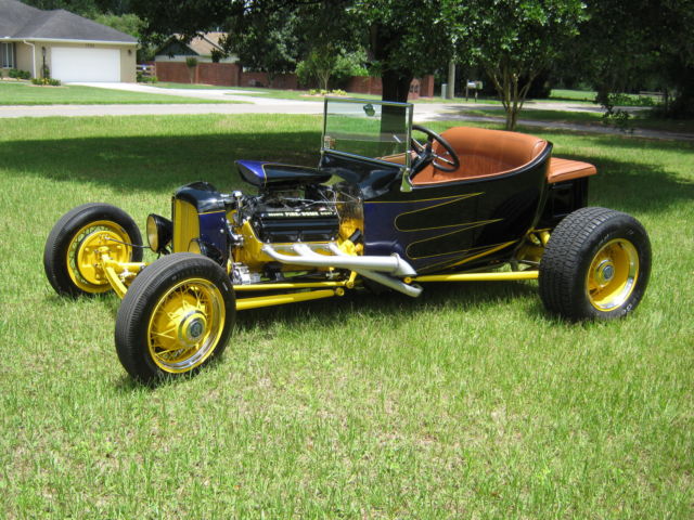 1924 ford t bucket black with right side opening door