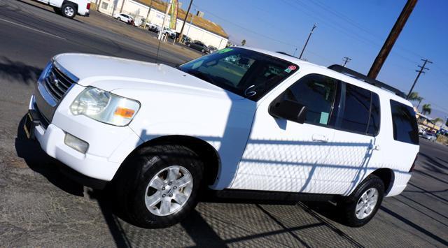 2010 ford explorer xlt