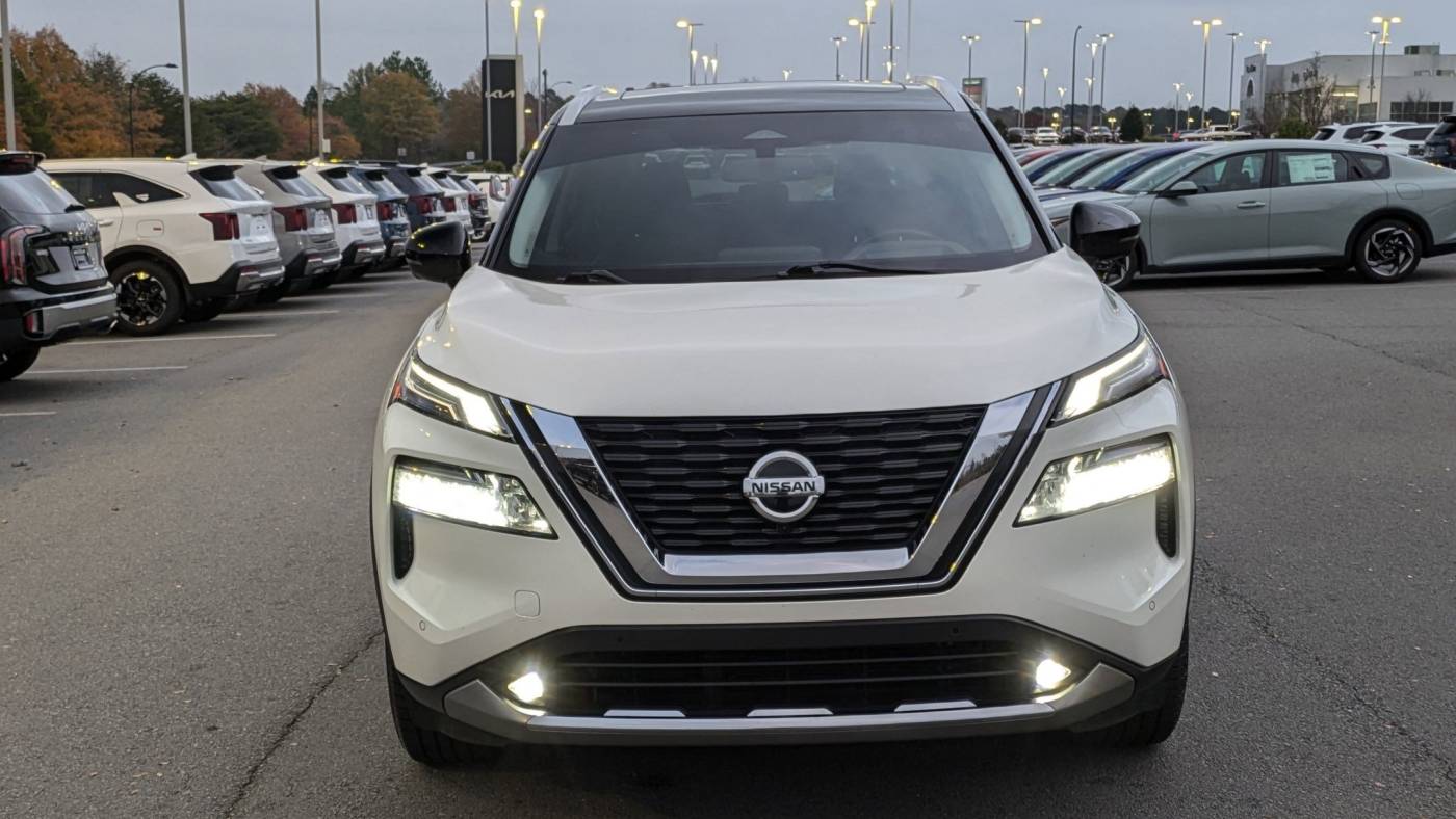 2021 nissan rogue platinum