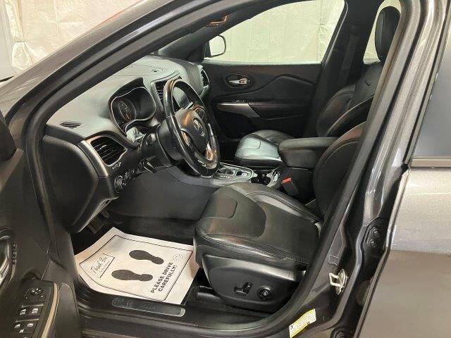 2019 jeep cherokee high altitude