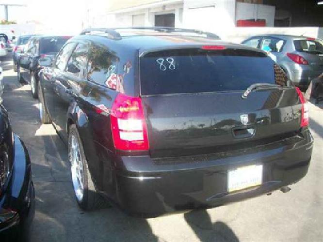 2006 black dodge magnum in hawthorne, ca