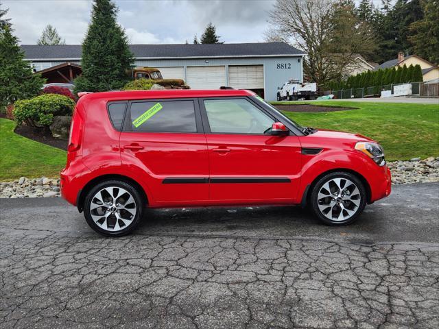 2012 kia soul !