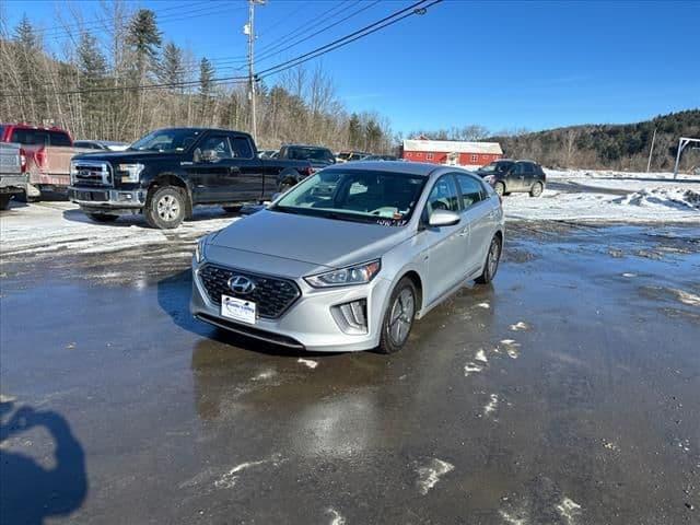 2020 hyundai ioniq hybrid se in hardwick, vermont