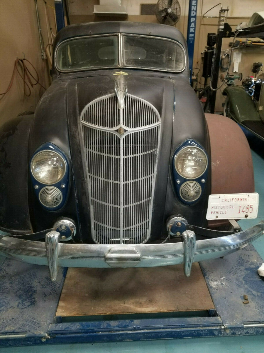 1936 chrysler imperial airflow