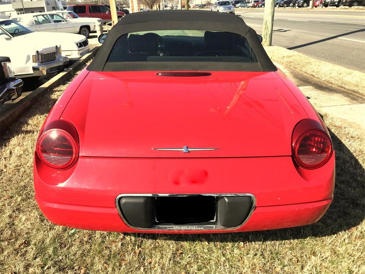 2005 ford thunderbird