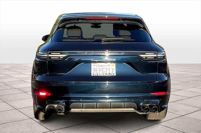 2022 porsche cayenne gts