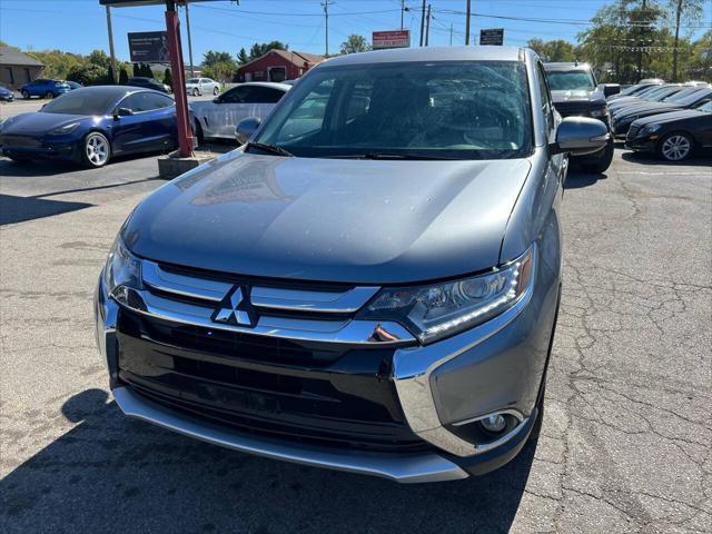 2017 mitsubishi outlander se