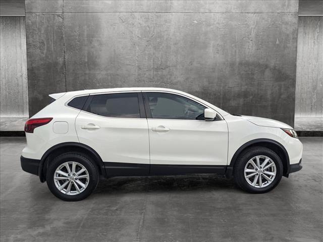 2018 nissan rogue sport s