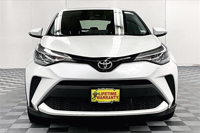 2022 toyota c-hr xle