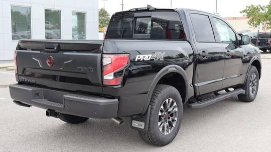 2024 Nissan Titan pro‐x