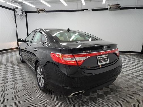 2016 hyundai azera in co bluffs, iowa