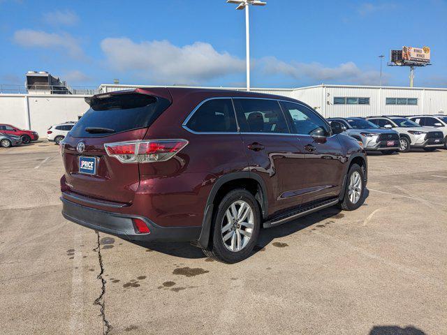 2016 toyota highlander le