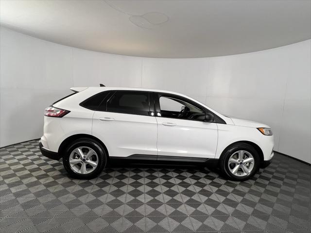 2019 ford edge se