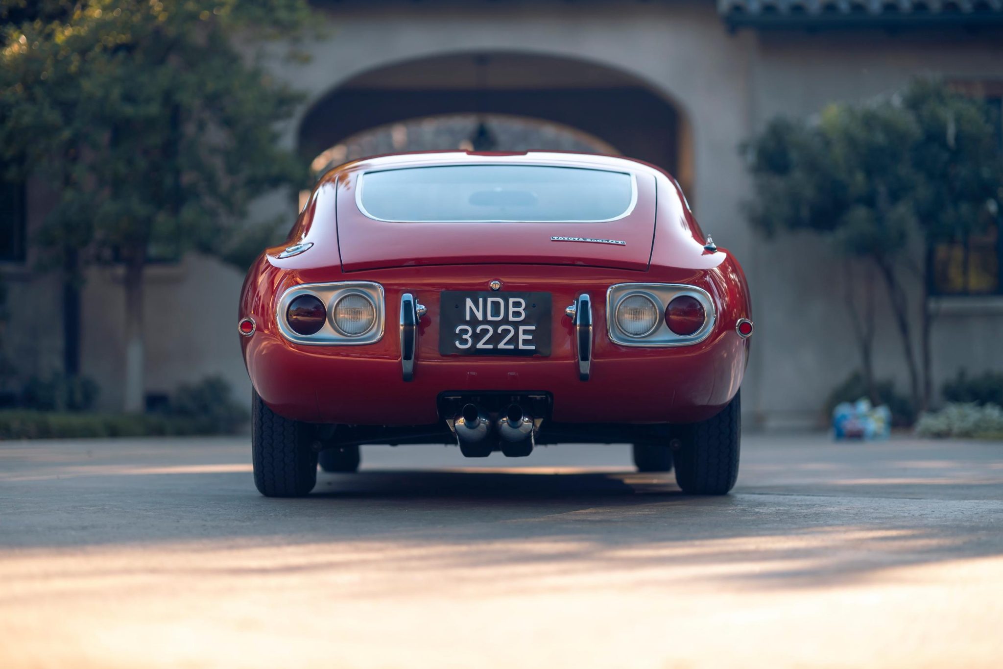 1967 toyota 2000gt