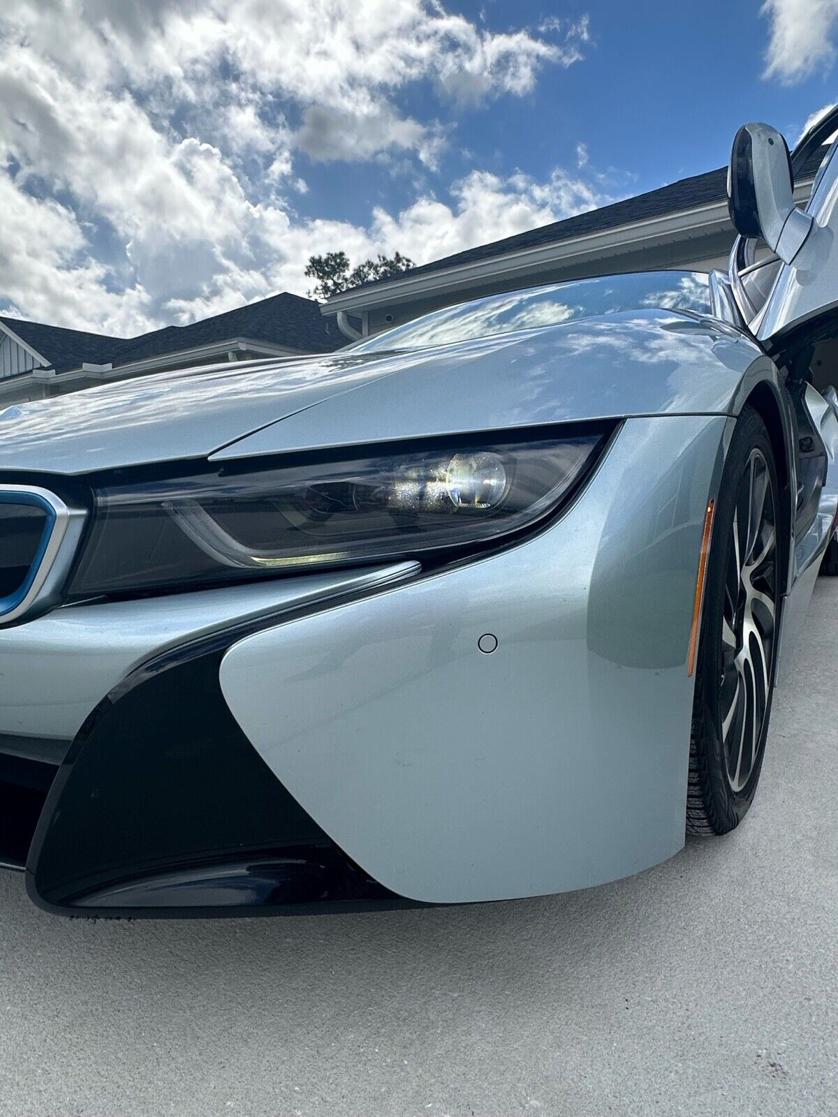 2015 bmw i8 coupe, butterfly doors, w/ carbon fiber