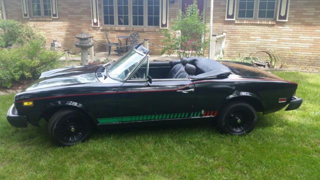 vintage 1976 fiat 124 spider 1800