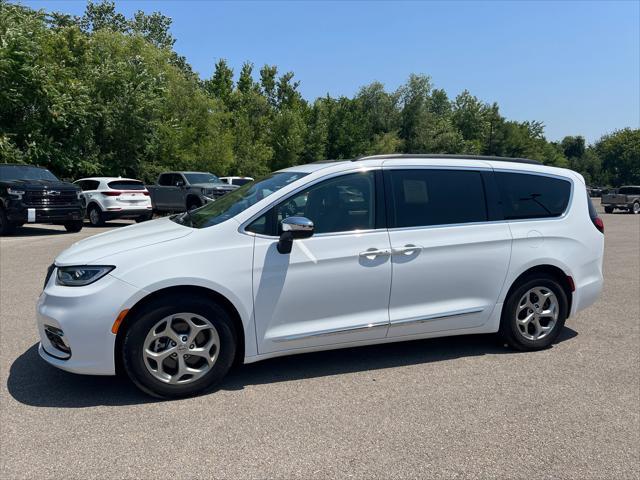 2023 chrysler pacifica limited