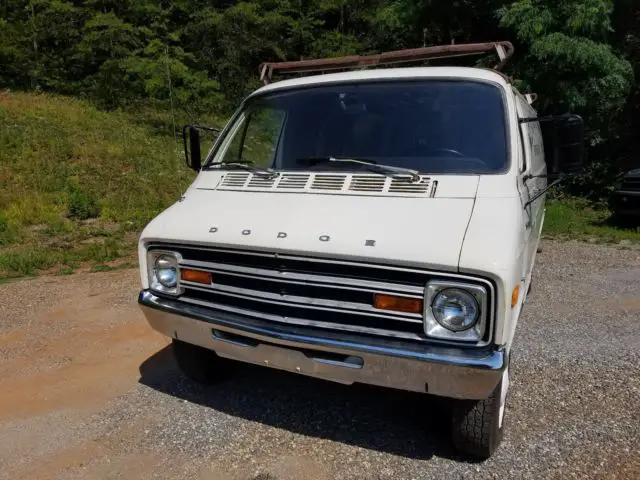 1978 dodge tradesman 300 van