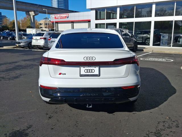 2024 audi q8 e-tron premium plus