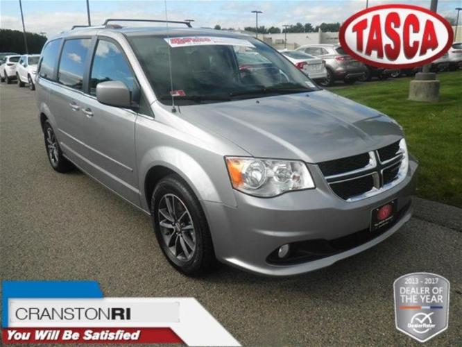 2017 dodge grand caravan sxt sxt 4dr mini-van for sale in cranston, rhode island