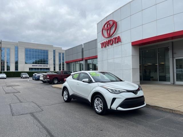 2021 toyota c-hr le