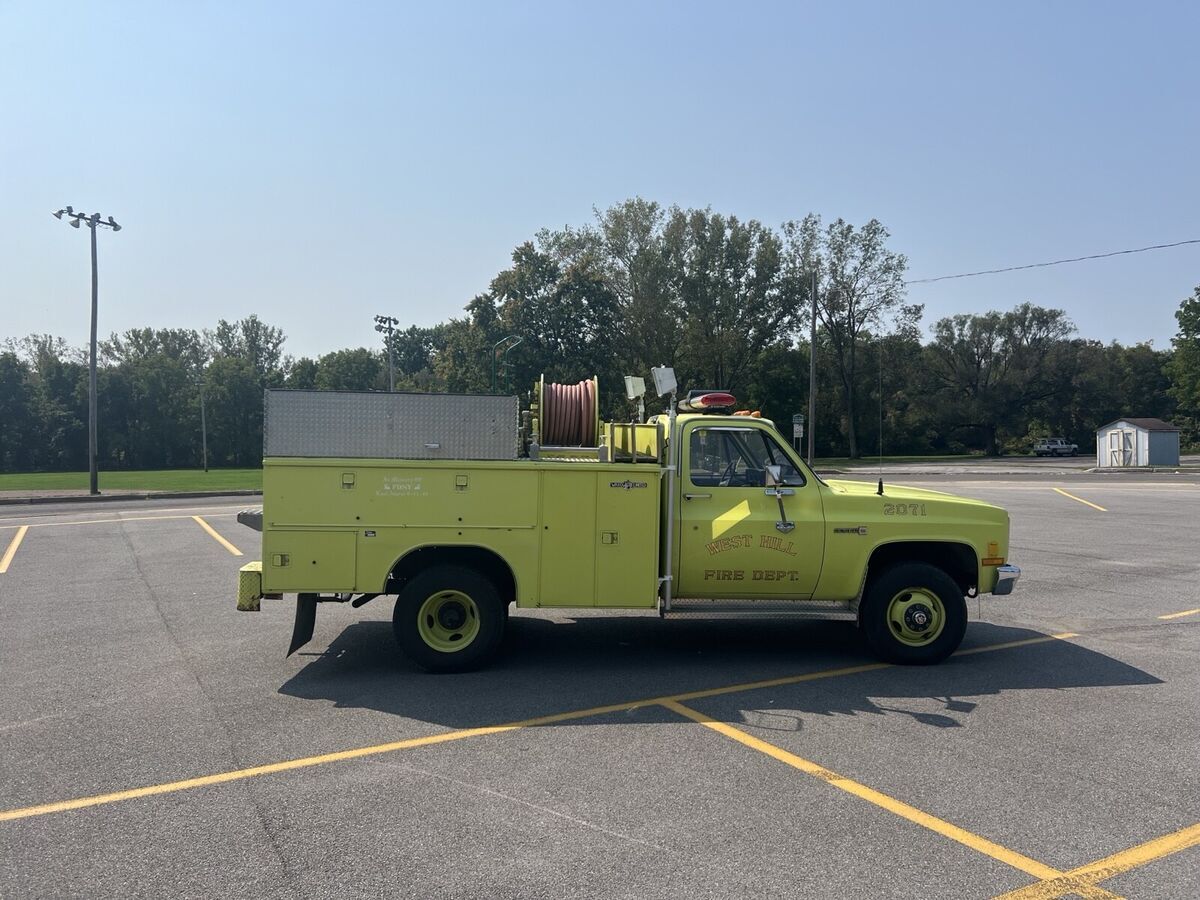 1984 gmc k3500 green